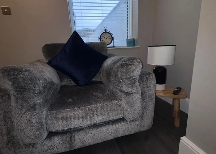 Near Hospital 2 Bedroom - Sleeps 4 - Self Check In - Fully Furnished Carlisle (Cumbria)